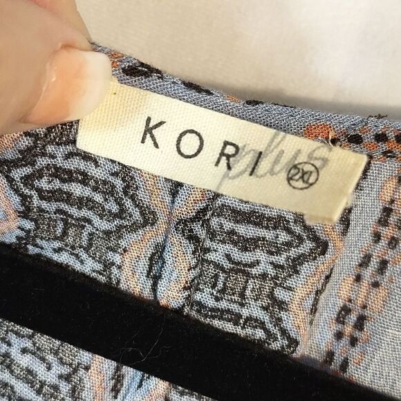 Cute in Calico Multicolor Kimono Sleeve Romper - Picture 4 of 9